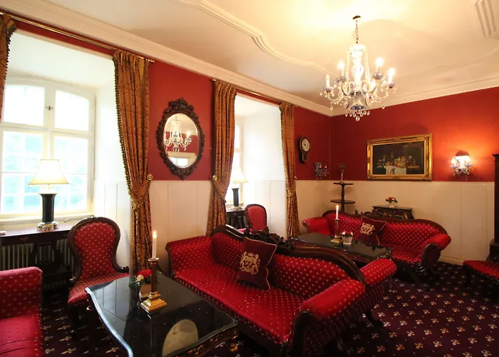 Kokkedal Slotshotel 4* ברובסט