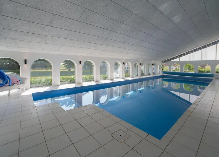 מלון Kokkedal Slotshotel 4*